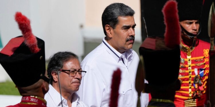 Gustavo Petro dice que EE.UU. debe «devolver» a Maduro para que sea juzgado en Venezuela