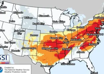 «Tómense esta tormenta en serio»: Cancelan miles de vuelos por histórica tormenta invernal en USA