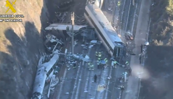 Un accidente de trenes deja al menos 39 muertos en España (+fotos y video)