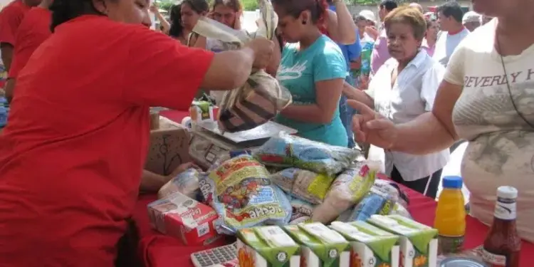 Mercal Móvil despliega operativos con descuentos del 40% en Caracas y Aragua