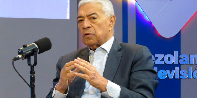 Fermín: El desarrollo de Venezuela requiere foco en el tema económico