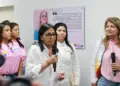 Delcy Rodríguez dice que busca reabrir la embajada de USA para «denunciar» ataque del 3 de enero