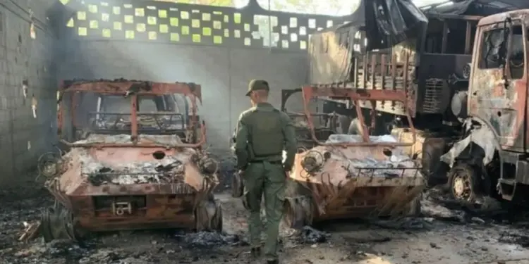 Venezuela asciende y condecora a los militares que murieron en ataque de Estados Unidos