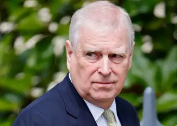 Policía británica arresta al expríncipe Andrés, salpicado por el caso Epstein