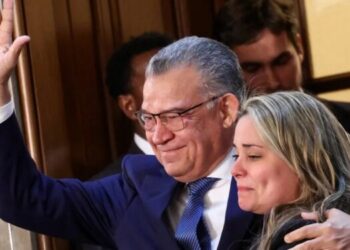 Irrupción de Enrique Márquez en EEUU impulsa democratización de Venezuela, según expertos