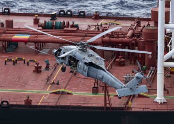 EEUU incautó en el Índico el tanquero Verónica III fugado desde el mar Caribe