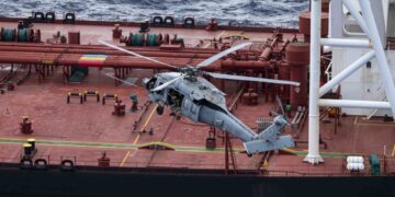 EEUU incautó en el Índico el tanquero Verónica III fugado desde el mar Caribe