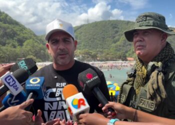 Gobernador Terán registra ocupación del 97,5% en toldos de playas y balnearios de La Guaira