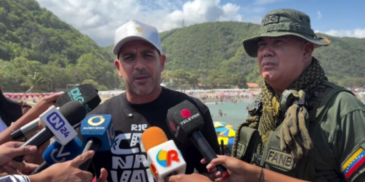 Gobernador Terán registra ocupación del 97,5% en toldos de playas y balnearios de La Guaira