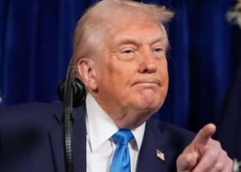 Trump dice que Washington tal vez opte por «una toma de control amistosa de Cuba»