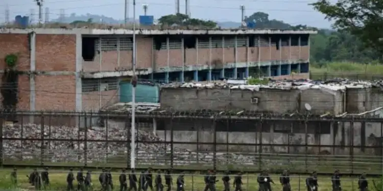 OVP: Más de 300 reos en Tocuyito inician huelga de hambre «por torturas»