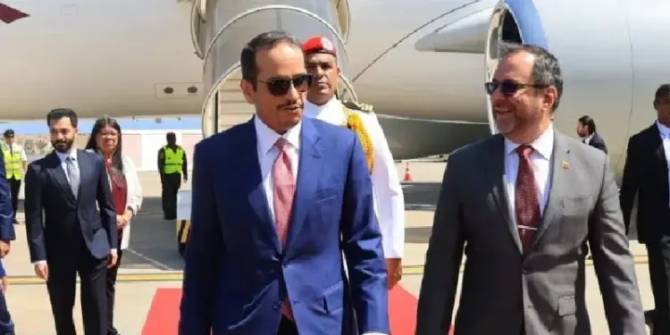 Primer ministro de Catar llegó a Venezuela para fortalecer la cooperación bilateral