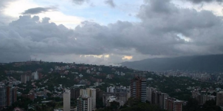 Inameh prevé cielo con nubosidad y lloviznas dispersas en gran parte del país para este #24Feb