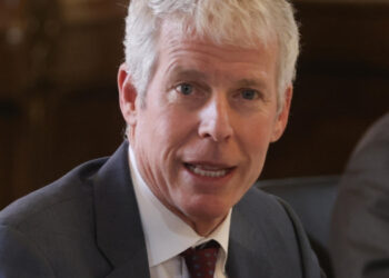 Secretario de Energía de EEUU estima ventas adicionales de $5.000 millones en crudo venezolano