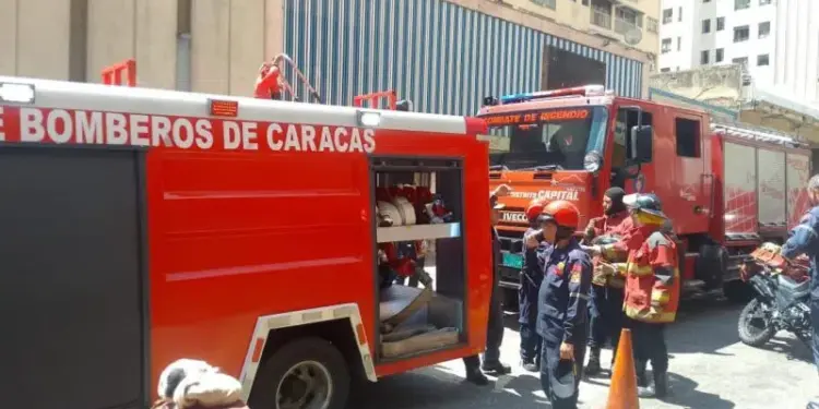 Hombre muere atrapado en ascensor mientras realizaba labores de mantenimiento en Caracas