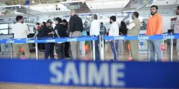 270 venezolanos retornaron desde USA en vuelo de repatriación, entre ellos seis niños