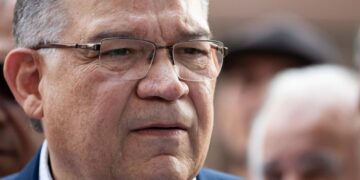 Márquez reitera que para realizar nuevas elecciones «hay que cambiar» el CNE