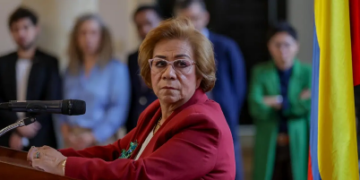 Colombia envía ministros a Caracas tras aplazamiento de reunión presidencial con Delcy Rodríguez