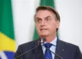 Bolsonaro fue trasladado a un hospital tras presentar problemas de salud en la cárcel