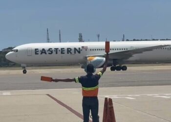 Llegan a Venezuela 134 migrantes procedentes de EEUU