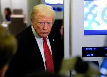 Trump anuncia destrucción de nueve buques de guerra iraníes en operación militar