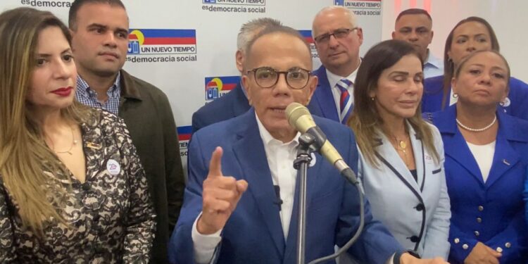 Rosales insta a la oposición a sellar un pacto para la recuperación económica y democrática de Venezuela