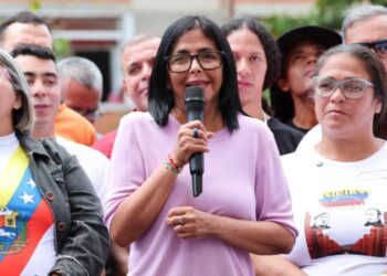 Delcy Rodríguez quiere construir relaciones a «largo plazo» con EEUU: «No somos un país de narcotraficantes»