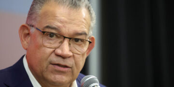 Enrique Márquez propone eliminar la reelección indefinida e implementar el balotaje en Venezuela